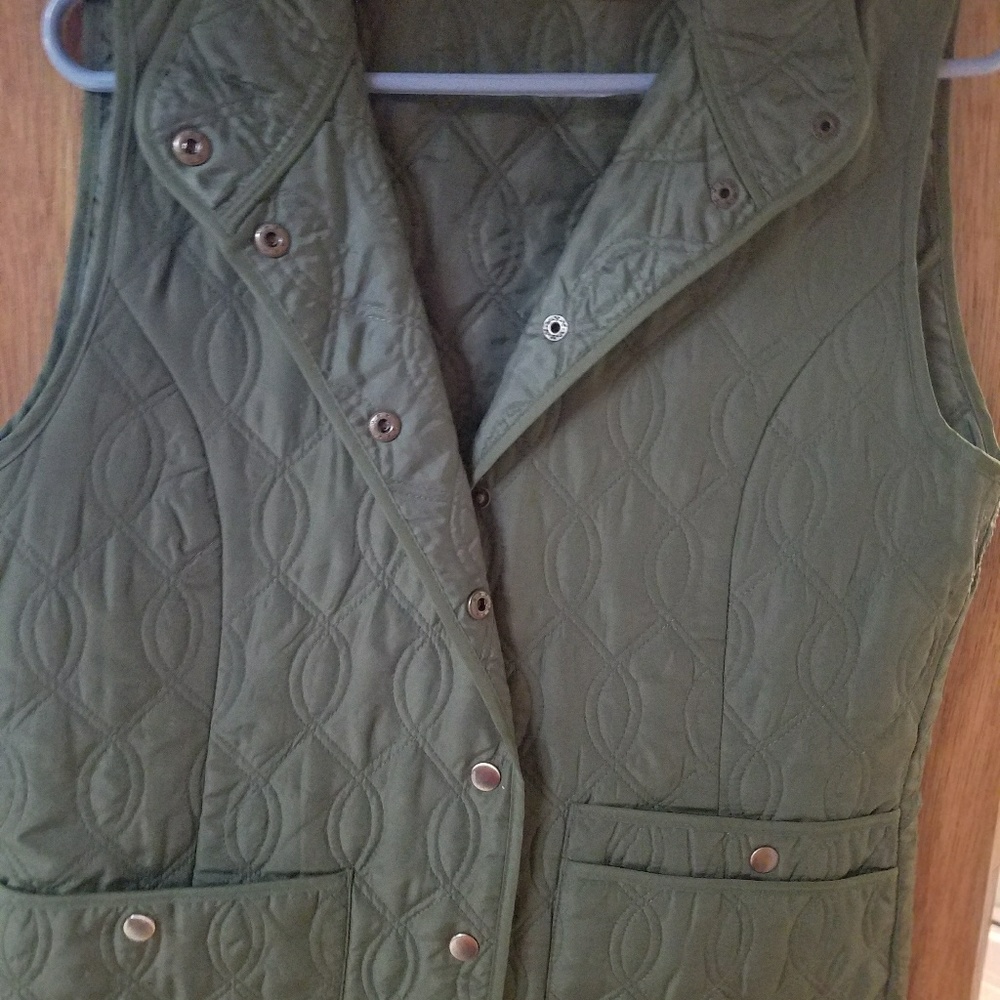 Quilted olive vest